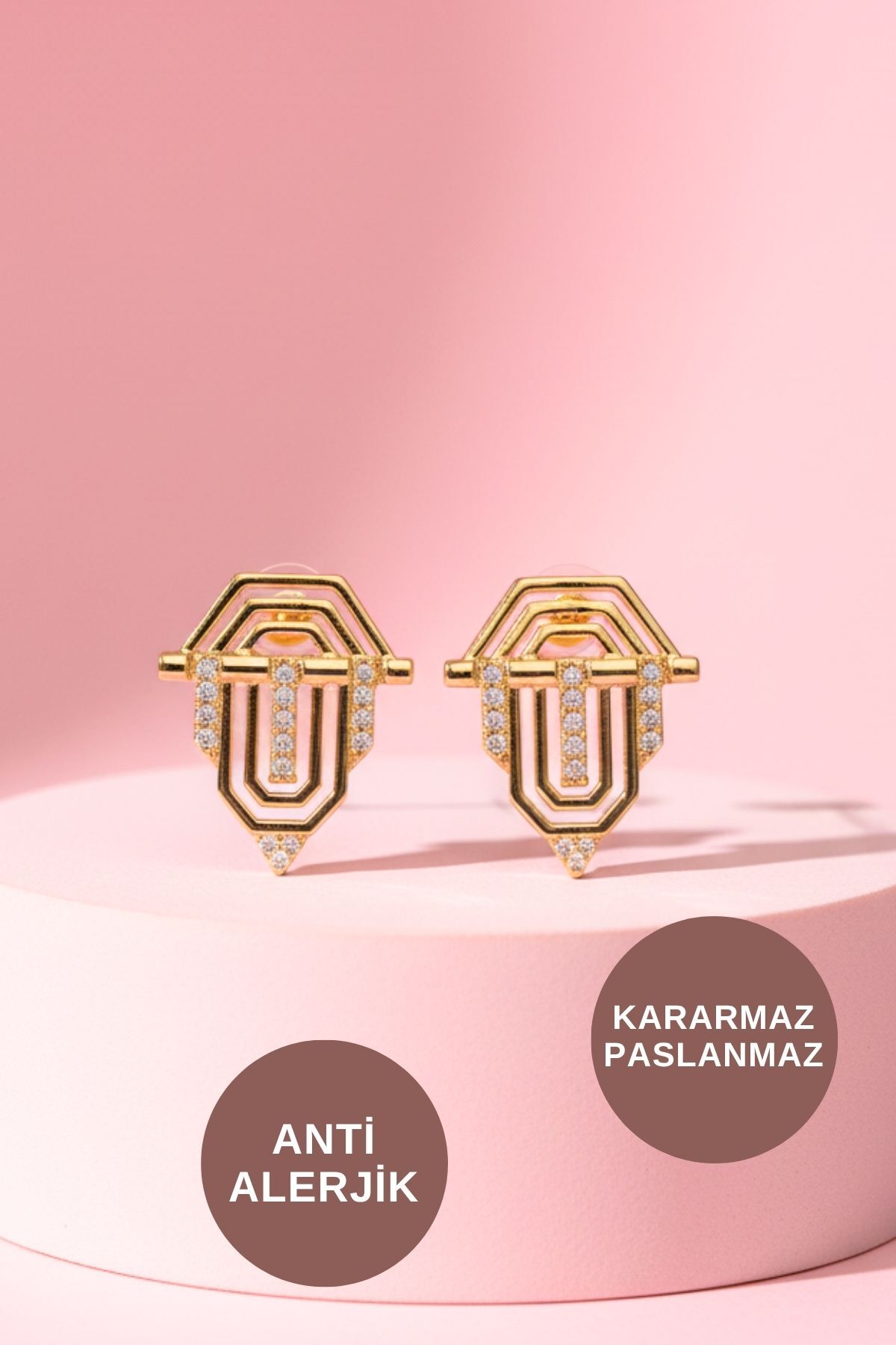 Kadın Antialerjik Kararmaz Suya Dayanıklı Zirkon Taşlı Serenay Sarıkaya Gold Çelik Küpe Modelleri - Görsel 2