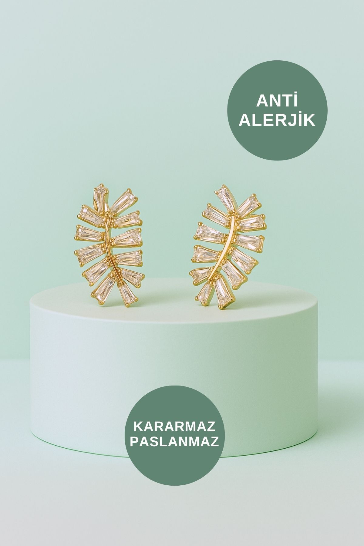 Kadın Antialerjik Kararmaz Suya Dayanıklı Günlük Gece Abiye Düğün İçin Büyük Yaprak Gold Çelik Küpe - Görsel 2